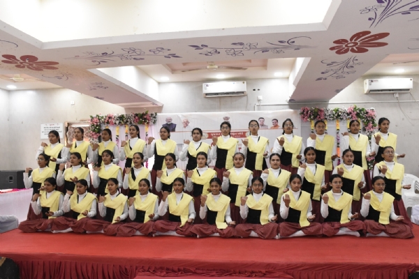 પોરબંદર જિલ્લામાં ગીતા મહોત્સવની સૌમ્ય ઉજવણી કરાઈ.