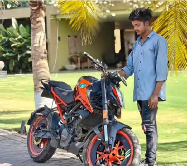 सूरत में दर्दनाक हादसा