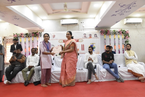 પોરબંદર જિલ્લામાં ગીતા મહોત્સવની સૌમ્ય ઉજવણી કરાઈ.