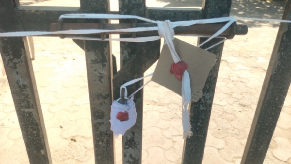 પોરબંદર મનપા દ્વારા જર્જરિત એમ.ડી.સાયન્સ કોલેજને શીલ મરાયું. પોરબંદર મનપા દ્વારા જર્જરિત એમ.ડી.સાયન્સ કોલેજને શીલ મરાયું.