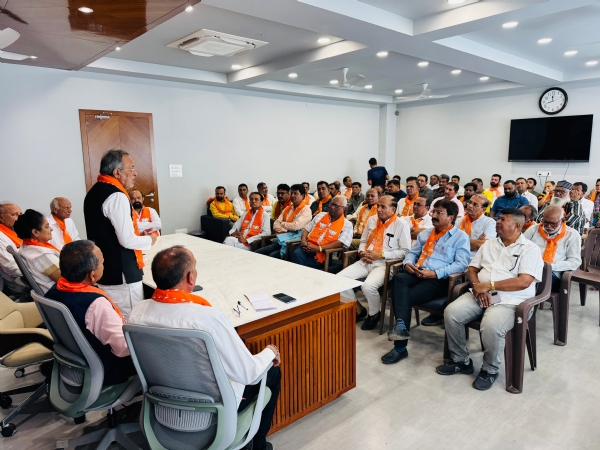 ભાજપ ના રાષ્ટ્રીય અધ્યક્ષને આવકારવા તૈયારીઓ શરૂ. ભાજપ ના રાષ્ટ્રીય અધ્યક્ષને આવકારવા તૈયારીઓ શરૂ.