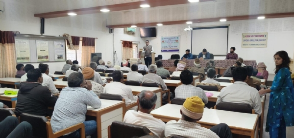 ખાપટ ખાતે રાણાવાવ તાલુકાના ખેડૂતો માટે એક દિવસીય પ્રાકૃતિક ખેતીની તાલીમ યોજાઈ.