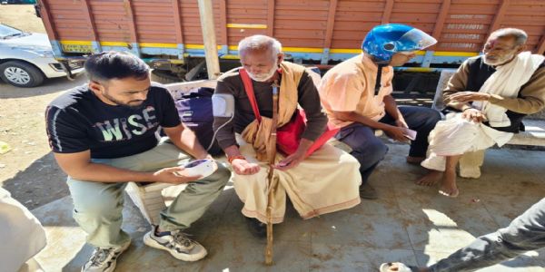 નર્મદા મૈયાની પરિક્રમા કરતા ભાવિકો માટે, યોજાયા ખાસ આરોગ્ય કેમ્પ