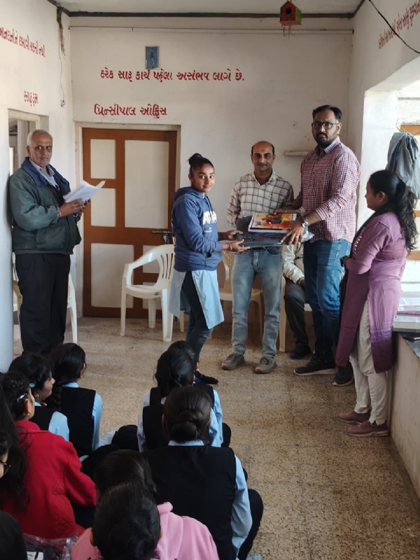 માળીયાહાટીના તાલુકાના લાઠોદ્રામાં માળીયાહાટીના તાલુકાના લાઠોદ્રામાં