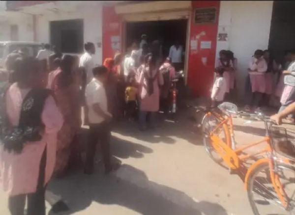 ચાણસ્મામાં સરસ્વતી સાધના યોજના હેઠળ વિદ્યાર્થીનીઓને સાયકલ વિતરણ ચાણસ્મામાં સરસ્વતી સાધના યોજના હેઠળ વિદ્યાર્થીનીઓને સાયકલ વિતરણ