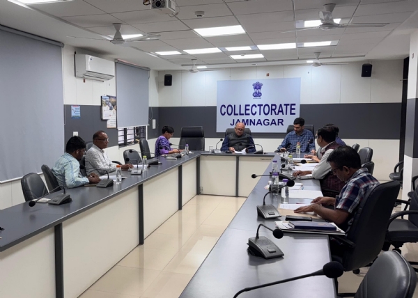 જિલ્લા કલેકટર બેઠક જિલ્લા કલેકટર બેઠક