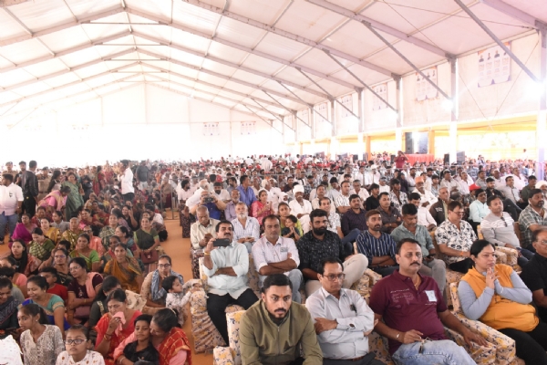 કેન્દ્રીય ખેલ મંત્રી ડો. મનસુખ માંડવીયાએ પોરબંદર લોકસભાના સાંસદ ખેલ મહોત્સવનો પ્રારંભ કરાવ્યો. કેન્દ્રીય ખેલ મંત્રી ડો. મનસુખ માંડવીયાએ પોરબંદર લોકસભાના સાંસદ ખેલ મહોત્સવનો પ્રારંભ કરાવ્યો.