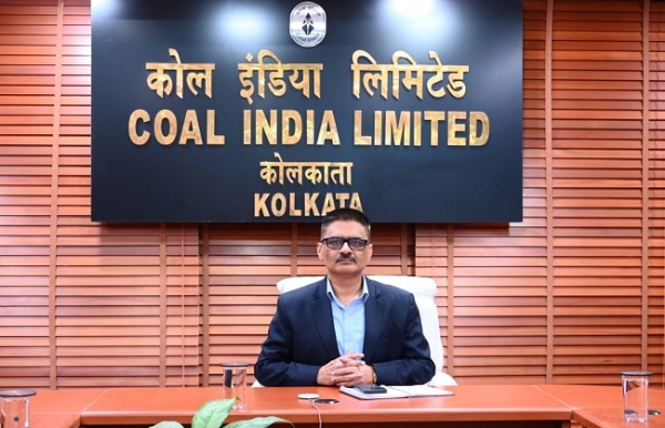 બી. સાઈરામે કોલ ઈન્ડિયાના ચેરમેન અને મેનેજિંગ ડિરેક્ટર તરીકેનો ચાર્જ સંભાળ્યો બી. સાઈરામે કોલ ઈન્ડિયાના ચેરમેન અને મેનેજિંગ ડિરેક્ટર તરીકેનો ચાર્જ સંભાળ્યો