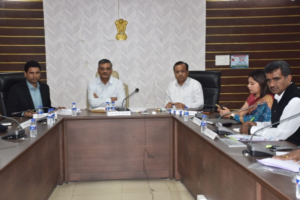 મહેસાણામાં માન. પ્રભારી સચિવની અધ્યક્ષતામાં જિલ્લા સંકલન સમિતિ બેઠક યોજાઈ