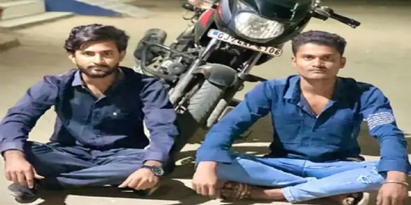 ચાણસ્મામાં બાઇક ચોરીના આરોપીઓની ધરપકડ