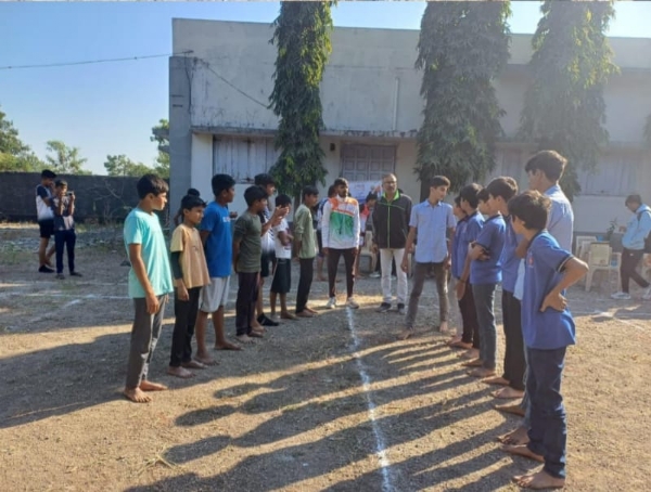 થેપડા ખાતે કુતિયાણા તાલુકા કક્ષાનો સાંસદ ખેલ મહોત્સવ યોજાયો. થેપડા ખાતે કુતિયાણા તાલુકા કક્ષાનો સાંસદ ખેલ મહોત્સવ યોજાયો.