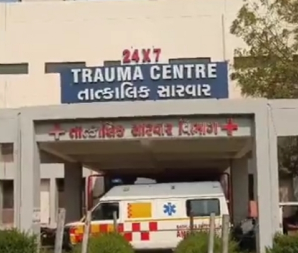 પાટણમાં ચતુર્ભુજ બાગ પાસેથી મળેલી બાળકીના પિતાની ઓળખ થઈ, વીડિયોગ્રાફી સાથે નિવેદન લેવામાં આવશે. પાટણમાં ચતુર્ભુજ બાગ પાસેથી મળેલી બાળકીના પિતાની ઓળખ થઈ, વીડિયોગ્રાફી સાથે નિવેદન લેવામાં આવશે.