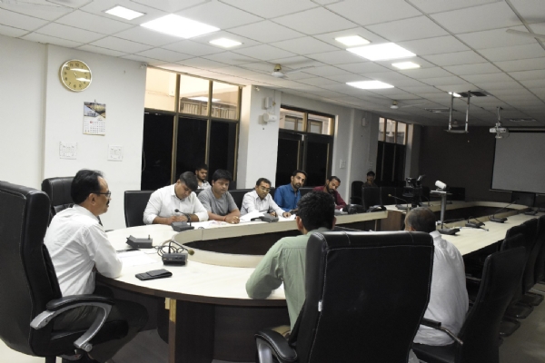 પોરબંદર જિલ્લાના મુખ્ય જિલ્લા ચૂંટણી અધિકારીની અધ્યક્ષતામાં SIR પ્રથમ તબક્કાની કામગીરી અંગે પ્રેસ કોન્ફરન્સ. પોરબંદર જિલ્લાના મુખ્ય જિલ્લા ચૂંટણી અધિકારીની અધ્યક્ષતામાં SIR પ્રથમ તબક્કાની કામગીરી અંગે પ્રેસ કોન્ફરન્સ.