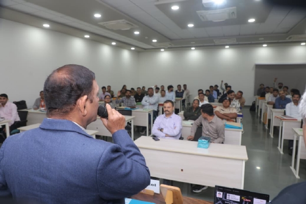રોડ સેફ્ટી મેનેજમેન્ટ પર ત્રણ દિવસીય તાલીમ રોડ સેફ્ટી મેનેજમેન્ટ પર ત્રણ દિવસીય તાલીમ