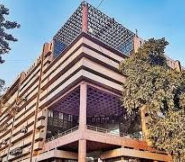 અમદાવાદીઓ માટે બાકી પ્રોપર્ટી ટેક્સ પર એએમસીની વ્યાજ