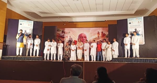 ભરૂચ ખાતે સરદાર પટેલ સાહેબની જીવનગાથા પર નાટ્ય પ્રસ્તુતિ કરવામાં આવી