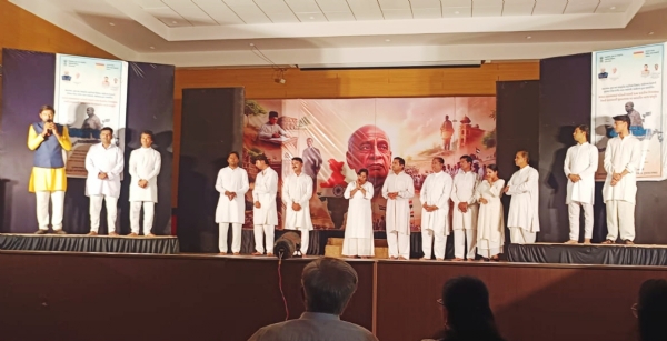 ભરૂચ ખાતે સરદાર પટેલ સાહેબની જીવનગાથા પર નાટ્ય પ્રસ્તુતિ કરવામાં આવી