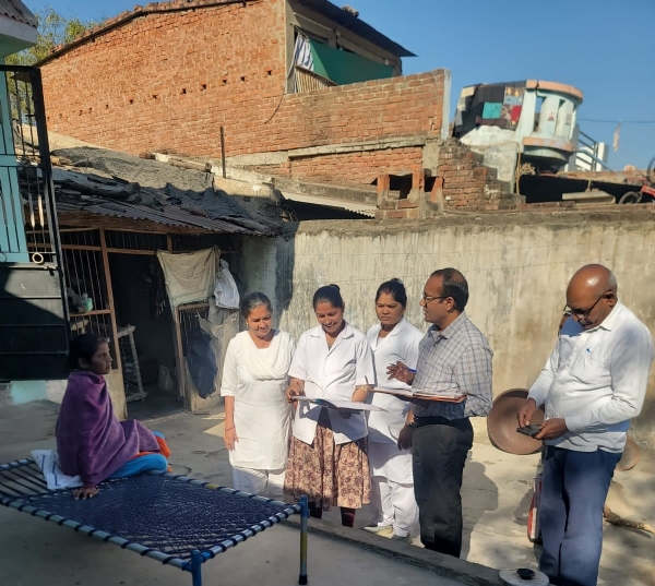 ઘુમાસણ ગામે હાઈરિસ્ક ANCની વિઝીટ, તાલુકા હેલ્થ ઓફિસર ડો. બ્રિજેશ પ્રજાપતિ દ્વારા આરોગ્ય માર્ગદર્શન
