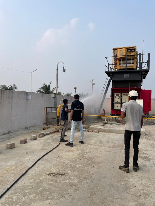 રાણાવાવ ખાતે અદાણી ગેસ લિમિટેડના ટર્મિનલ ખાતે ફાયર મોકડ્રીલ યોજાઈ. રાણાવાવ ખાતે અદાણી ગેસ લિમિટેડના ટર્મિનલ ખાતે ફાયર મોકડ્રીલ યોજાઈ.