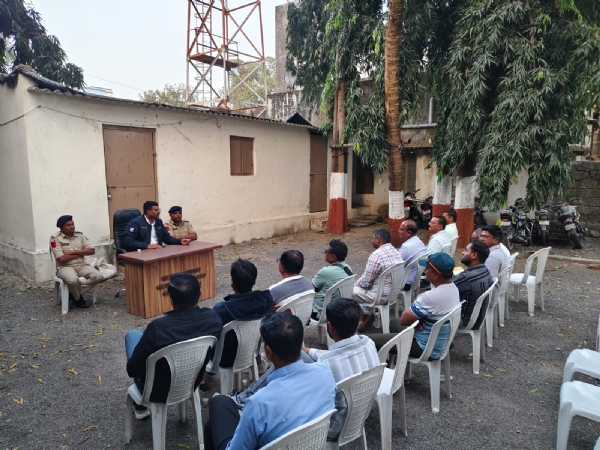 મહિલા ઓ તથા વિદ્યાર્થિનીઓની