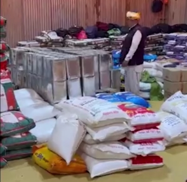 અનાવાડામાં ભાગવત કથામાં રોજ 50,000થી વધુ ભક્તો માટે વૈભવી ભોજન વ્યવસ્થા, લાકડાના ચૂલાં પર તૈયાર થતું વિશાળ ભોજન