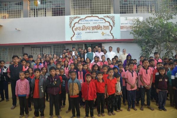 રાજ્યપાલ આચાર્ય દેવવ્રતની અધ્યક્ષતામાં નવા ઢીંકવા ગામે યોજાયો ગ્રામ કલ્યાણ કાર્યક્રમ