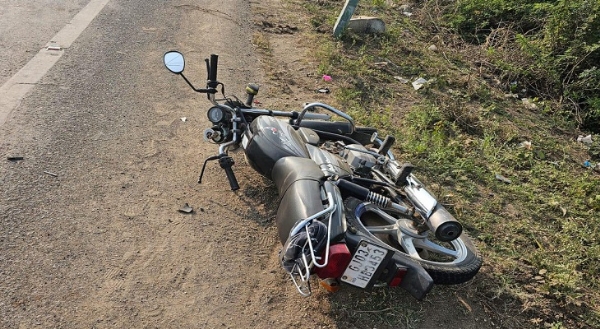 બાઈક અકસ્માત બાઈક અકસ્માત