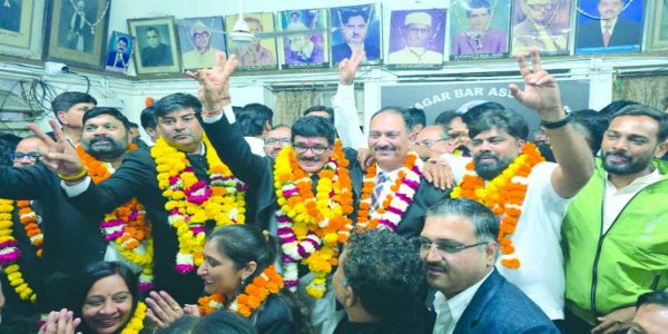 જામનગર બાર એસો.ની ચૂંટણીના પરિણામ જાહેર : પ્રમુખ તરીકે ભરતભાઇ સુવા ચુંટાયા