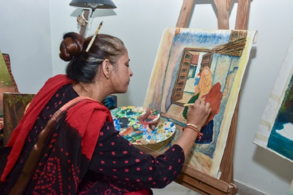 કલાથી પેટ નથી ભરાતું આ માન્યતાને તોડી આત્મનિર્ભર બનેલા વડોદરા જિલ્લાના નીલમ શાહ