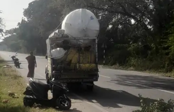 ધરમોડા નજીક ડાલા સાથે એક્ટિવા અથડાતાં બેને ઈજા