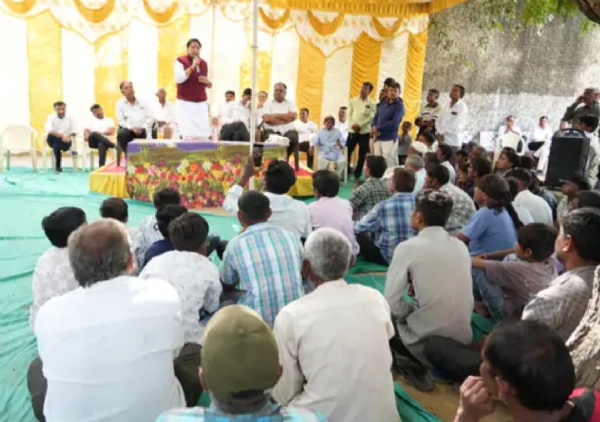 લવારા ગામે ₹10 લાખની નવીન સમાજવાડીનું ખાતમુહૂર્ત