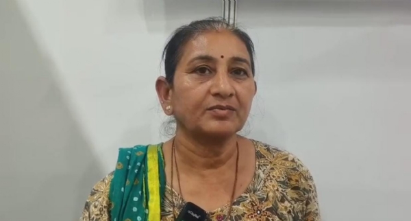 માત્ર ધોરણ 10 પાસ મહિલાએ શરૂ કર્યો બિઝનેસ, મહેનતથી બદલાઈ ગઈ કિસ્મત