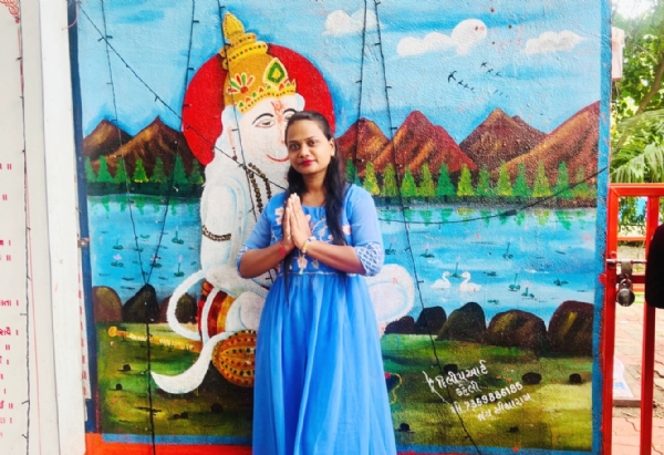 વાલિયાના આદિવાસી ખેડૂતની દીકરીને ગુજરાત સિને મીડિયા એવોર્ડથી કરાય સન્માનિત