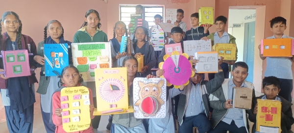 મહેસાણાના નંદાસણ નજીકના લક્ષ્મીપુરા ગામમાં પ્રાથમિક શાળામાં રાષ્ટ્રીય ગણિત દિવસની ઉત્સાહભરી ઉજવણી