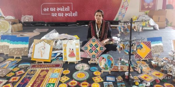 પોરબંદરના બળેજ ગામના રીનાબેન વેગડાની પ્રેરણા સખી મંડળથી લખપતિદીદી સુધીની સફળ સફર