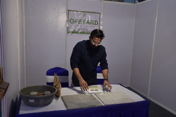 પોરબંદરના યુવાને સરકારની સ્ટાર્ટઅપ પોલિસીના સહયોગથી ભેજની સમસ્યાનું શોધ્યું કાયમી નિરાકરણ.