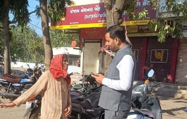 રાજ્યકક્ષાના મંત્રી કોશિક વેકારિયાએ સામાન્ય માનવીની વેદનાઓ સહાનુભૂતિપૂર્વક સાંભળી