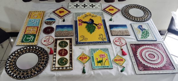 બળેજ ગામના રીનાબેન વેગડાની પ્રેરણા સખી મંડળથી લખપતિદીદી સુધીની સફળ સફર.