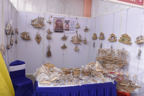 રાજ્ય સરકારના ‘સશક્ત નારી મેળા’ થકી સખી મંડળની બહેનો બની આત્મનિર્ભર.