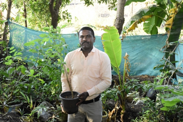 વિજેશ ગામીત