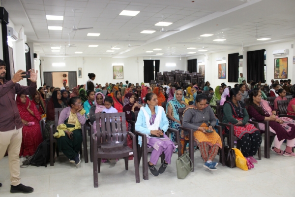 સતલાસણામાં કેશ ક્રેડિટ કેમ્પ યોજાયો, 22 જૂથોને ₹39.25 લાખની લોન મંજૂર