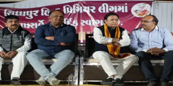 સિદ્ધપુર હિન્દુ પ્રીમિયર લીગ ડે-નાઇટ ક્રિકેટ ટુર્નામેન્ટનો ભવ્ય પ્રારંભ