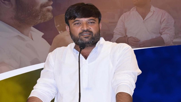 ધારાસભ્ય હેમંત ખવા