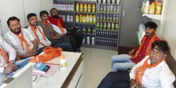 સાંતલપુરમાં ભાજપ કાર્યકર્તાઓએ ‘મન કી બાત’ કાર્યક્રમ નિહાળ્યો