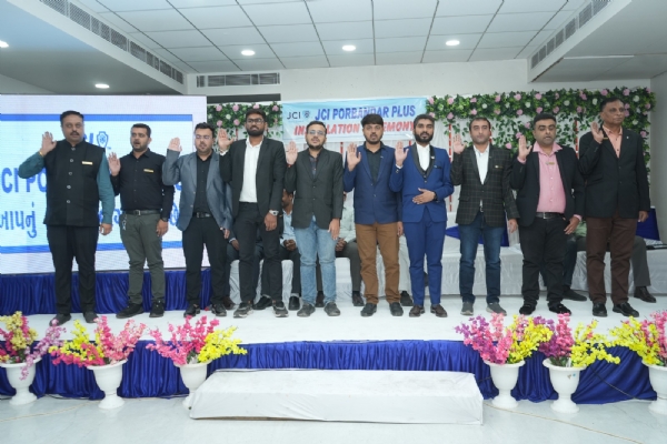 JCI પોરબંદરની ટીમનો શપથવિધિ સમારોહ યોજાયો.
