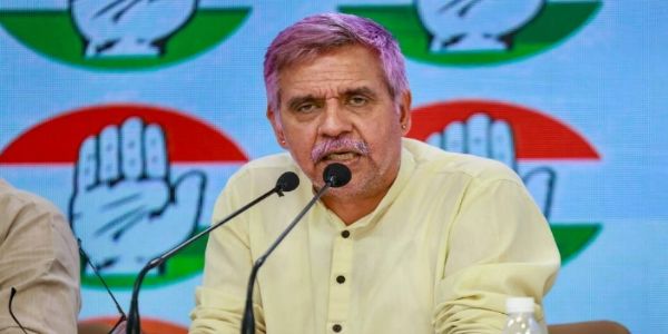 સંદીપ દીક્ષિત, ક્રિએટિવ કોંગ્રેસના પ્રમુખ અને રાહુલ પાંડે પશ્ચિમ બંગાળ સેવા દળના મુખ્ય સંગઠક તરીકે નિયુક્ત