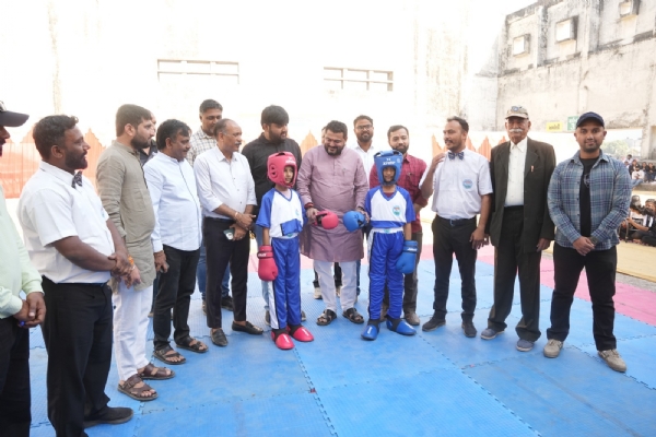 જૂનાગઢમાં વુમન્સ અસ્મિતા કિક બોક્સીંગ