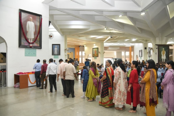 Today is the 141st birth anniversary of the first President of independent India, Dr. Rajendra Prasad. Today is the 141st birth anniversary of the first President of independent India, Dr. Rajendra Prasad.