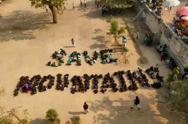 પાટણમાં શાળાના બાળકોનો ‘પર્વત બચાવો’ પર્યાવરણ સંદેશ પાટણમાં શાળાના બાળકોનો ‘પર્વત બચાવો’ પર્યાવરણ સંદેશ