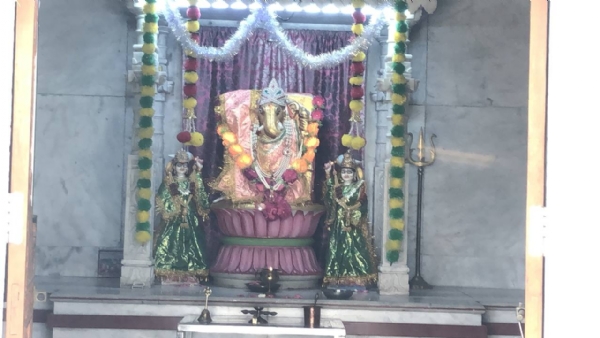 સાબરમતી કિનારે સ્થિત 200 વર્ષ જૂનું પૌરાણિક વિઘ્નહર્તા ગણપતિ મંદિર